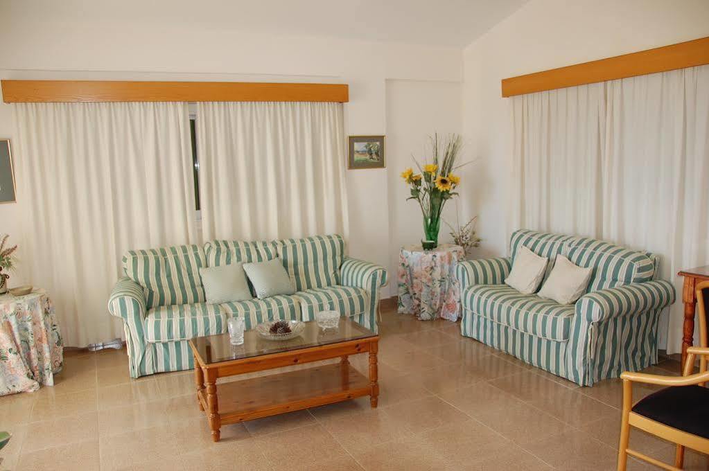 Villa Chrysanthia Polis Ngoại thất bức ảnh